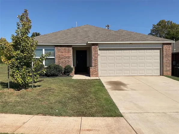 833 Crown Heights Ln, Purcell, OK 73080