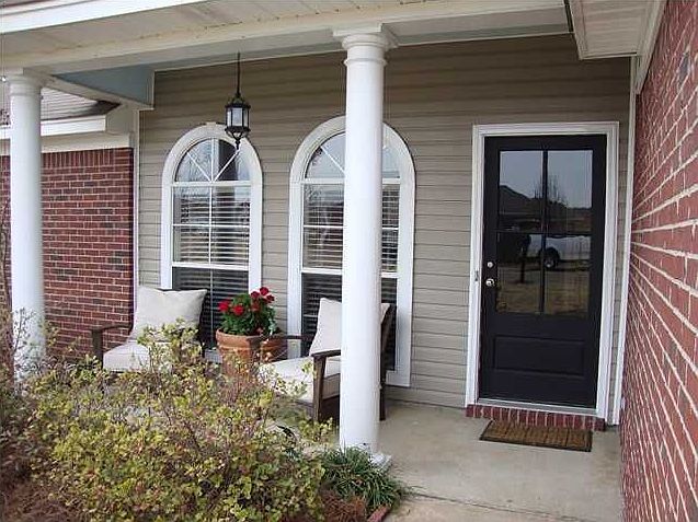 2nd image of 807 Whippoorwill Dr