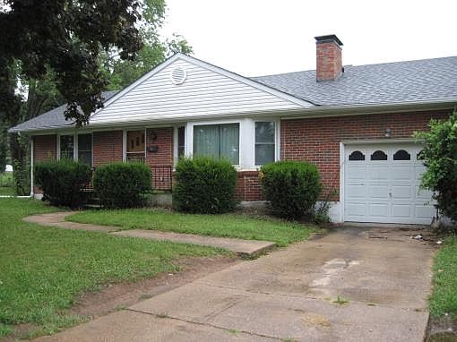 1st image of 805 E Jack St