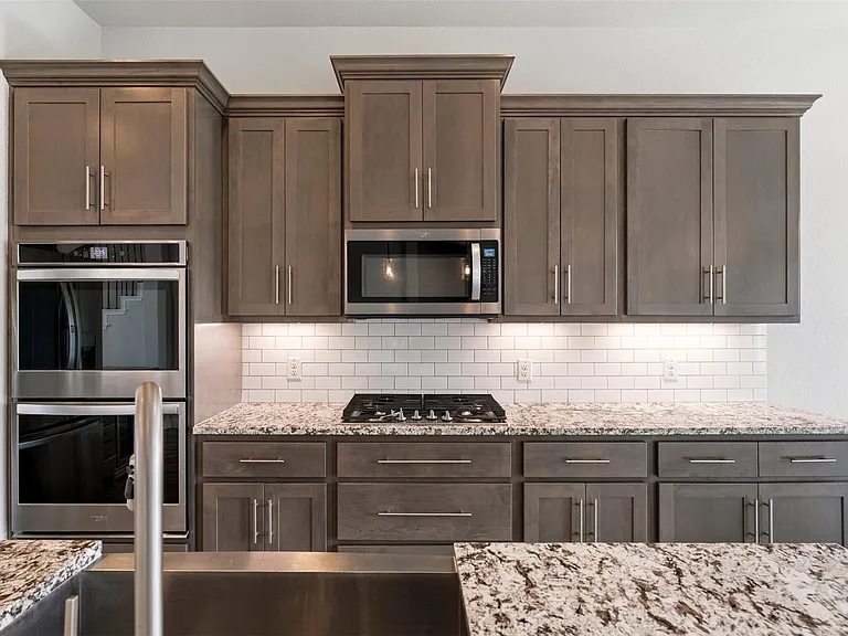 2439 Soprano Way — Photo 10
