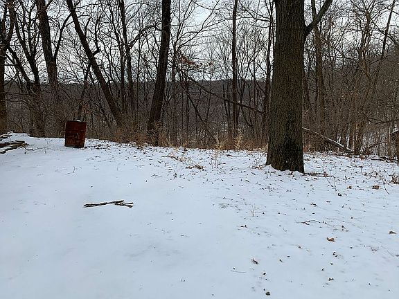 3rd image of 755 E County Road 1850