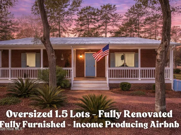 309 NE 41st Street, Oak Island, NC 28465