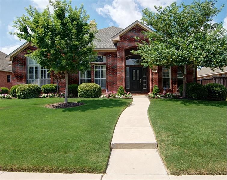 1st image of 2037 Hawken Dr