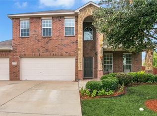 3010 Flowering Springs Dr, Forney, TX 75126