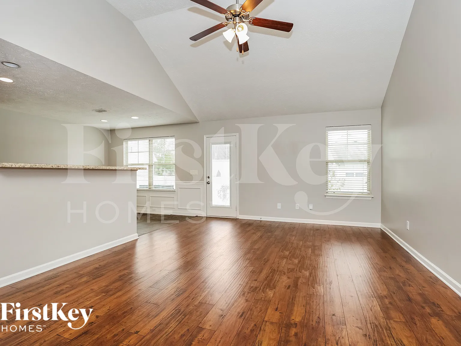 3 bed, 3.0 bath, 1842 sqft, $2,485 — Photo 3
