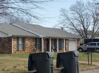 202 Bobwhite Dr SW, Decatur, AL 35601