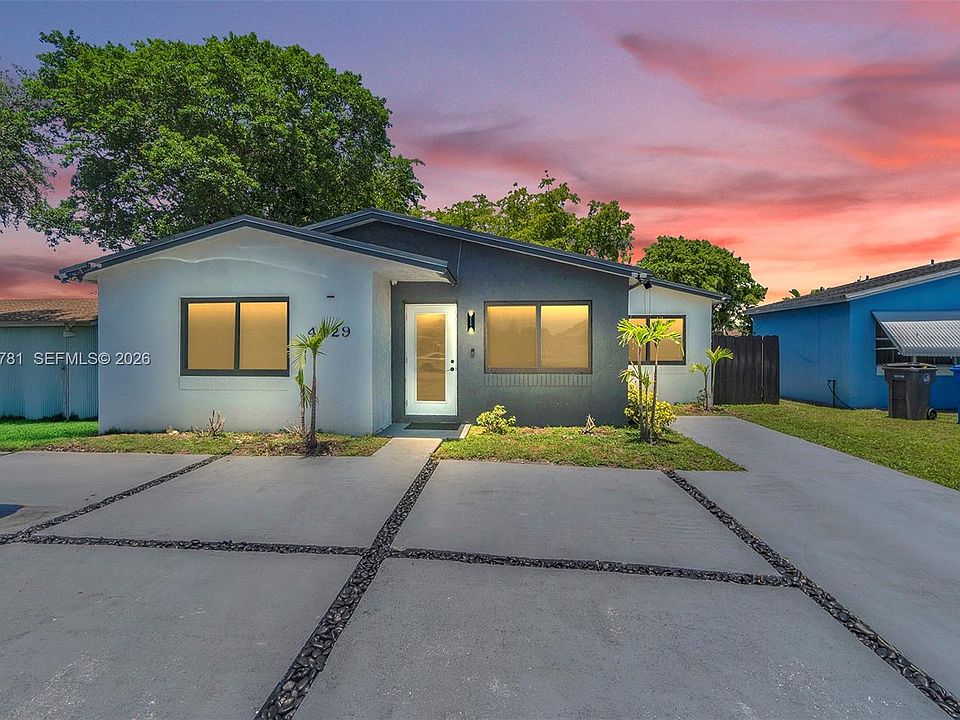1st image of 4029 SW 22nd St