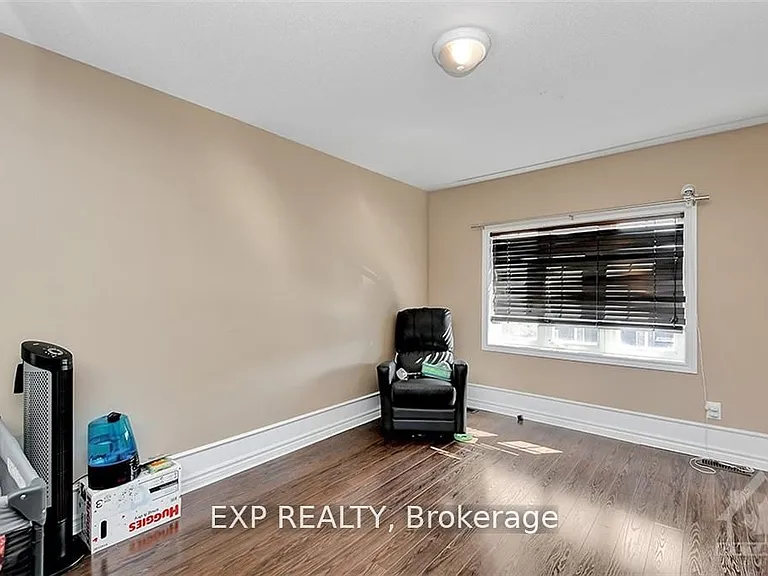 535 Salzburg Dr — Photo 16