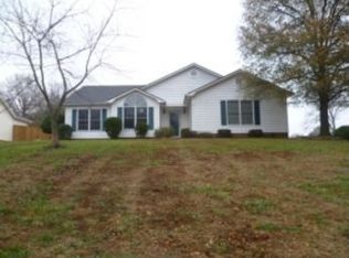 1315 Rock Knoll Dr, Charlotte, NC 28214