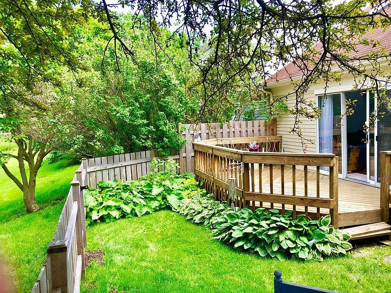 370 W Tanglewood Ave — Photo 11
