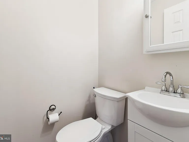 524 Kinsale Rd — Photo 7