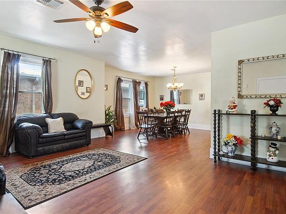 5th image of 4621 Lafaye St
