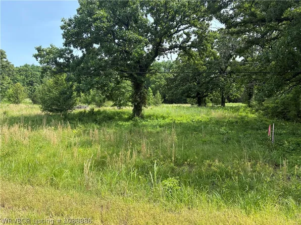 2 Old Us Highway 64, Muldrow, OK 74948