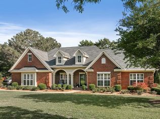 106 Haddington Park Ln, Dothan, AL 36305