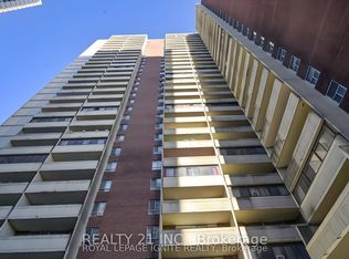 5 Massey Sq #415, Toronto, ON M4C5L6