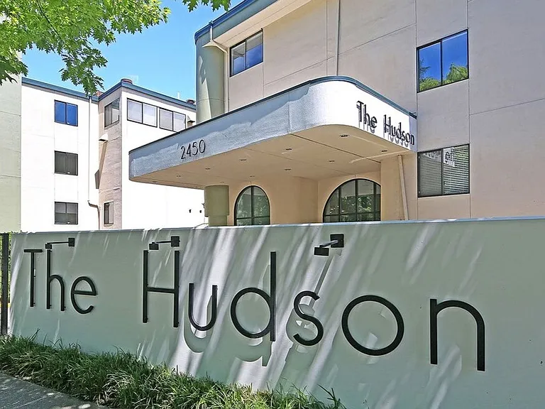 The Hudson — Photo 81