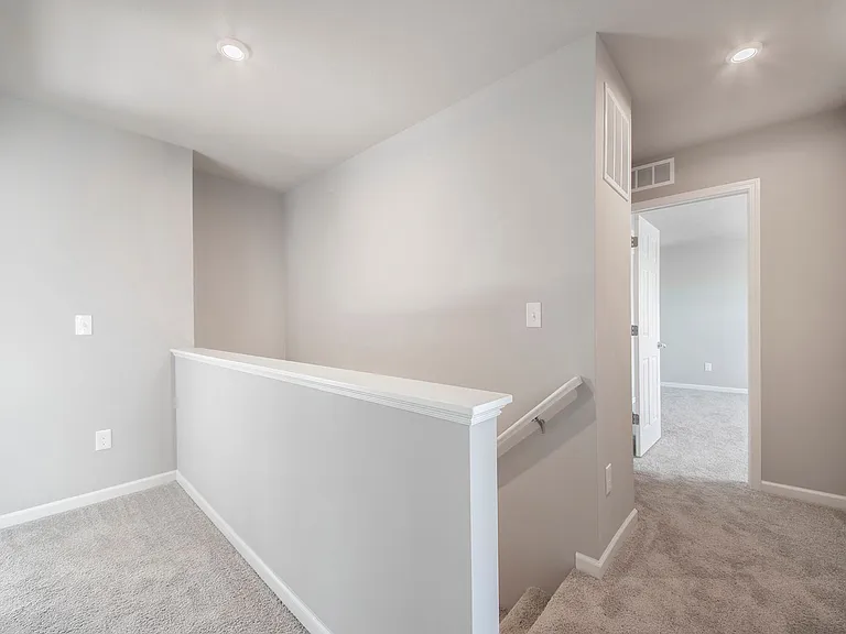 1625 Carolyn Dr — Photo 16