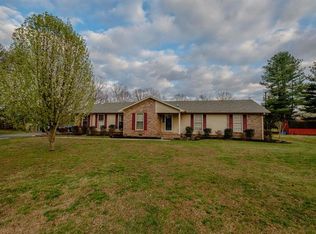 109 Camillia Cir, Tullahoma, TN 37388