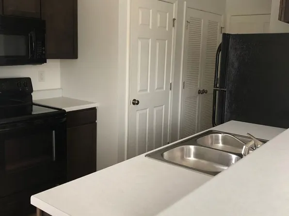 Nice One Bedroom apartment in Warrensburg, MO, 404 Jefferson St, Warrensburg, MO 64093