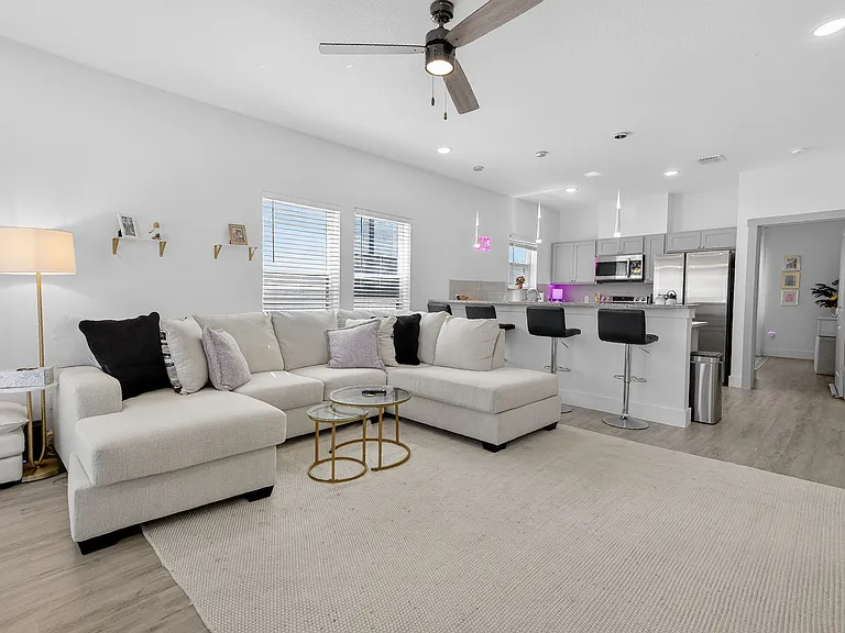 3206 Forest Park Blvd — Photo 10