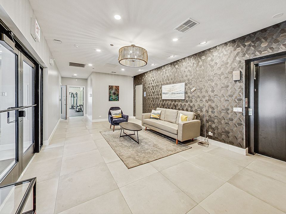 1st image of 4453 N Hazel St #1B-1Ba-650Sqft