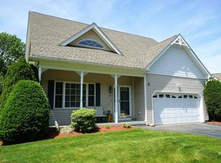 1 Sugar Hill Ln, Litchfield, NH 03052