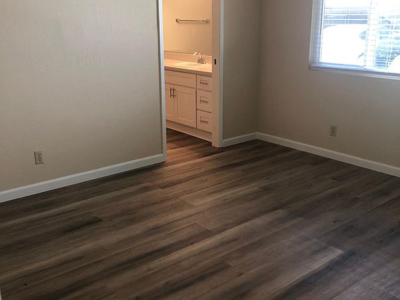 5th image of 455 Juana Ave APT 1