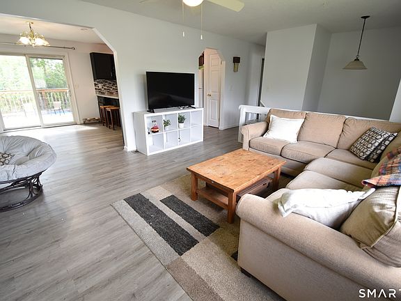 2nd image of 139 Strawberry Hill Road
