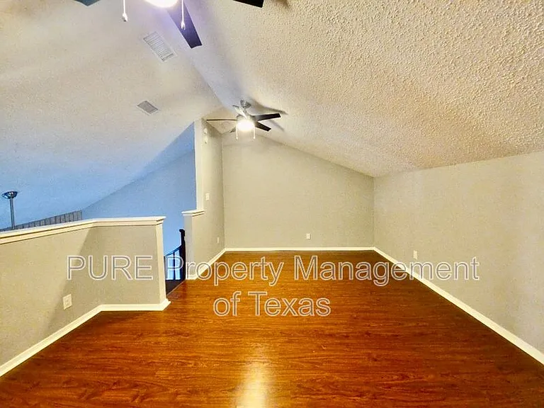 2500 Burleson Rd #521 — Photo 8