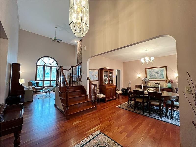 1116 Lincoln Ave, Grove City, PA 16127 Zillow