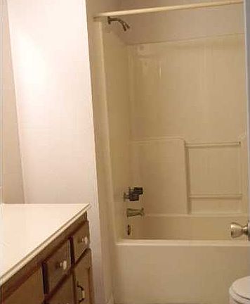 5th image of 11314 Bramblewood Dr
