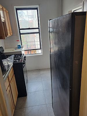 3rd image of 673 Dawson St #15A