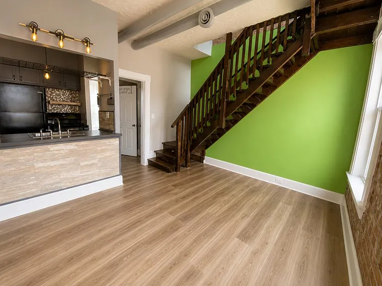 2385 Wheeler St #2 — Photo 2