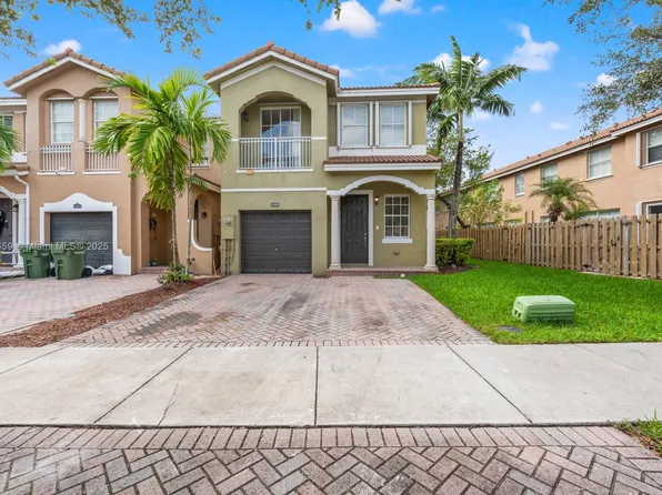 1366 SE 26th Ave, Homestead, FL 33035