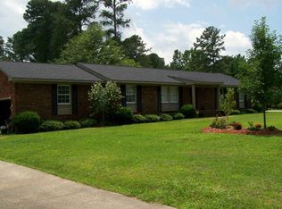 2011 Elizabeth St, Tarboro, NC 27886