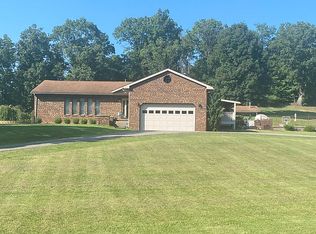 45 Timberline Dr, Vincent, OH 45784