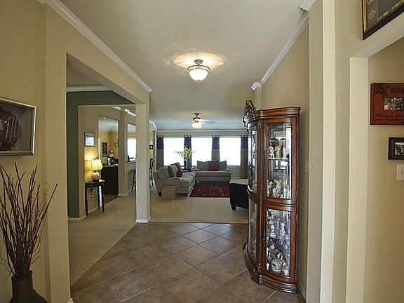 4th image of 17606 Blue Lily Ln