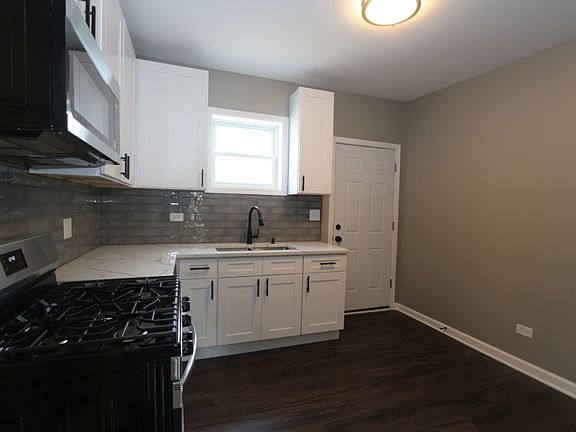 4th image of 549 E 91st St