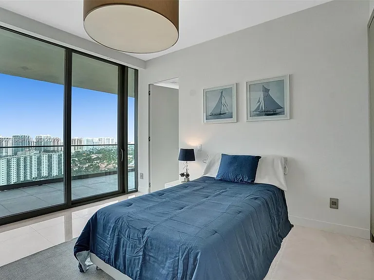 18975 Collins Ave #2001 — Photo 44