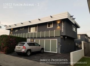 13922 Yukon Ave APT 3, Hawthorne, CA 90250
