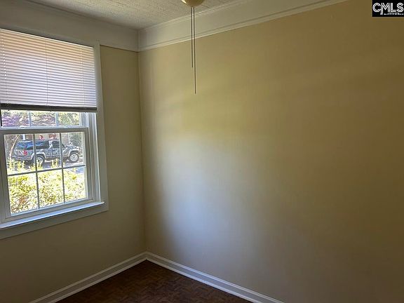 3rd image of 403 Hemphill St