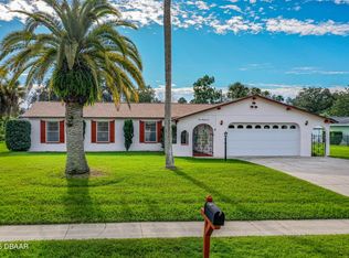 925 Wells Dr, South Daytona, FL 32119