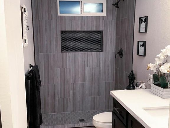 5th image of 3615 E Greenway Ln