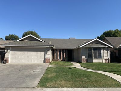 2832 W Hemlock Court, Visalia, CA, 93277