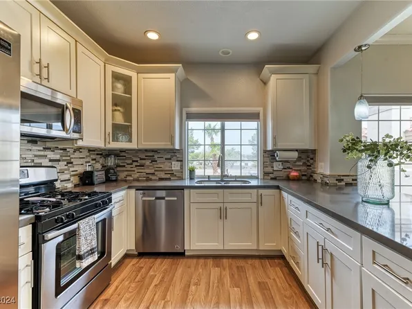 1851 Hillpointe Rd APT 2321, Henderson, NV 89074
