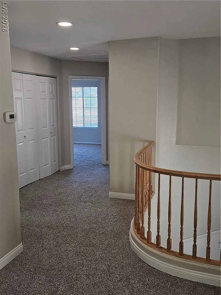 4 bed, 2.5 bath, 1885 sqft, $2,300 — Photo 4