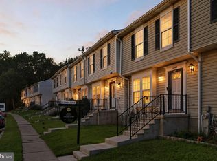 6940 Myersview Dr, Middle River, MD 21220