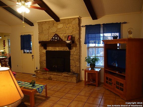 4th image of 6027 Kinman Dr