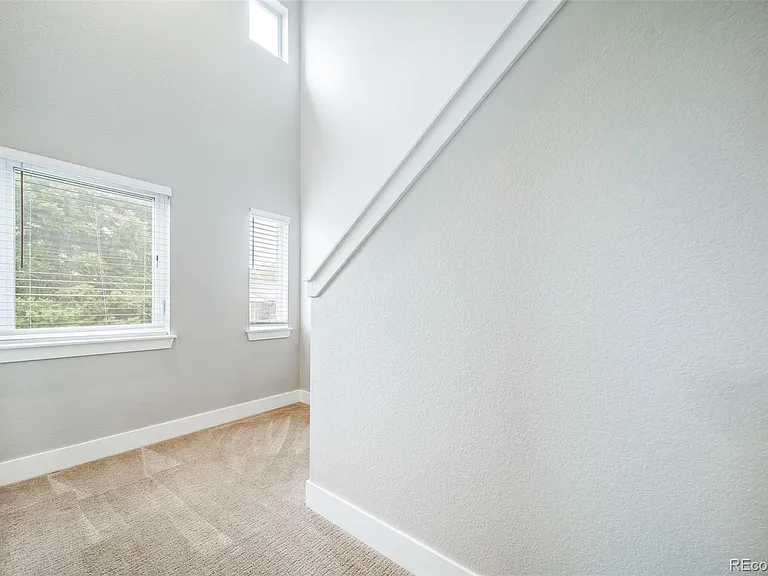 435 S Forest St #6 — Photo 32