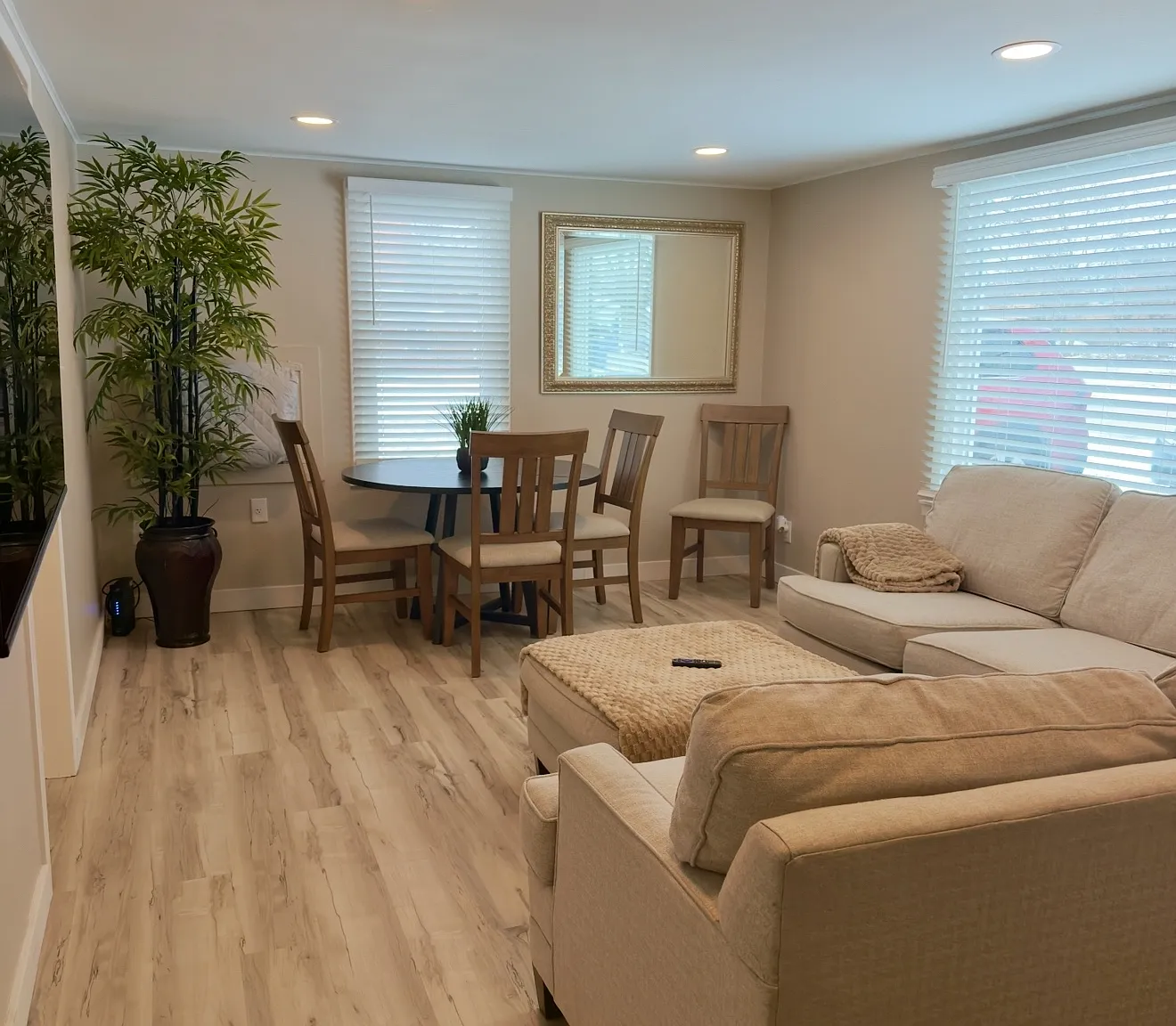 112 Belle Aire Ave — Photo 1